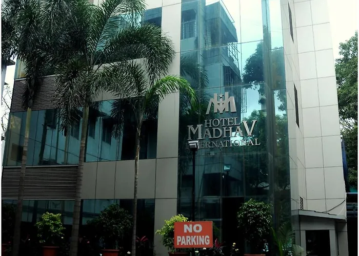 Hotel Madhav International Pune Railway Station