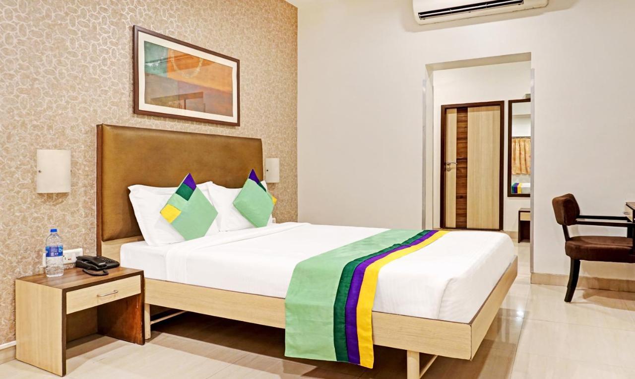 Hotel Madhav International Railway Station Pune