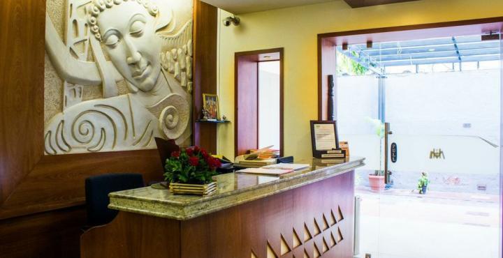 Madhav International Railway Station 3* Pune