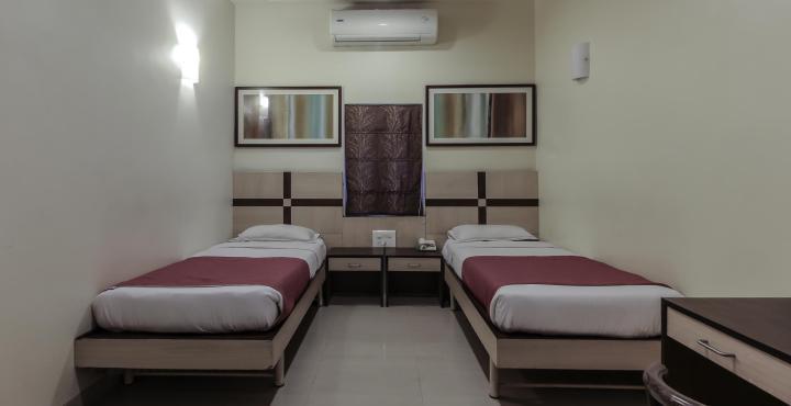 Hotel Madhav International Railway Station